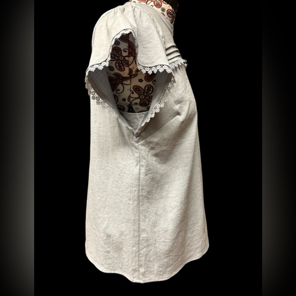 Oasis top - Picture 2 of 8